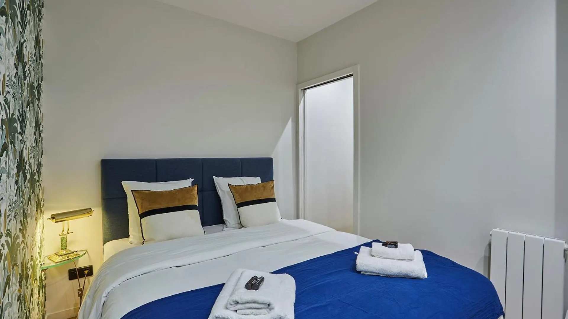 Apartment In The Center Of Paris By Studioprestige 0*,  フランス