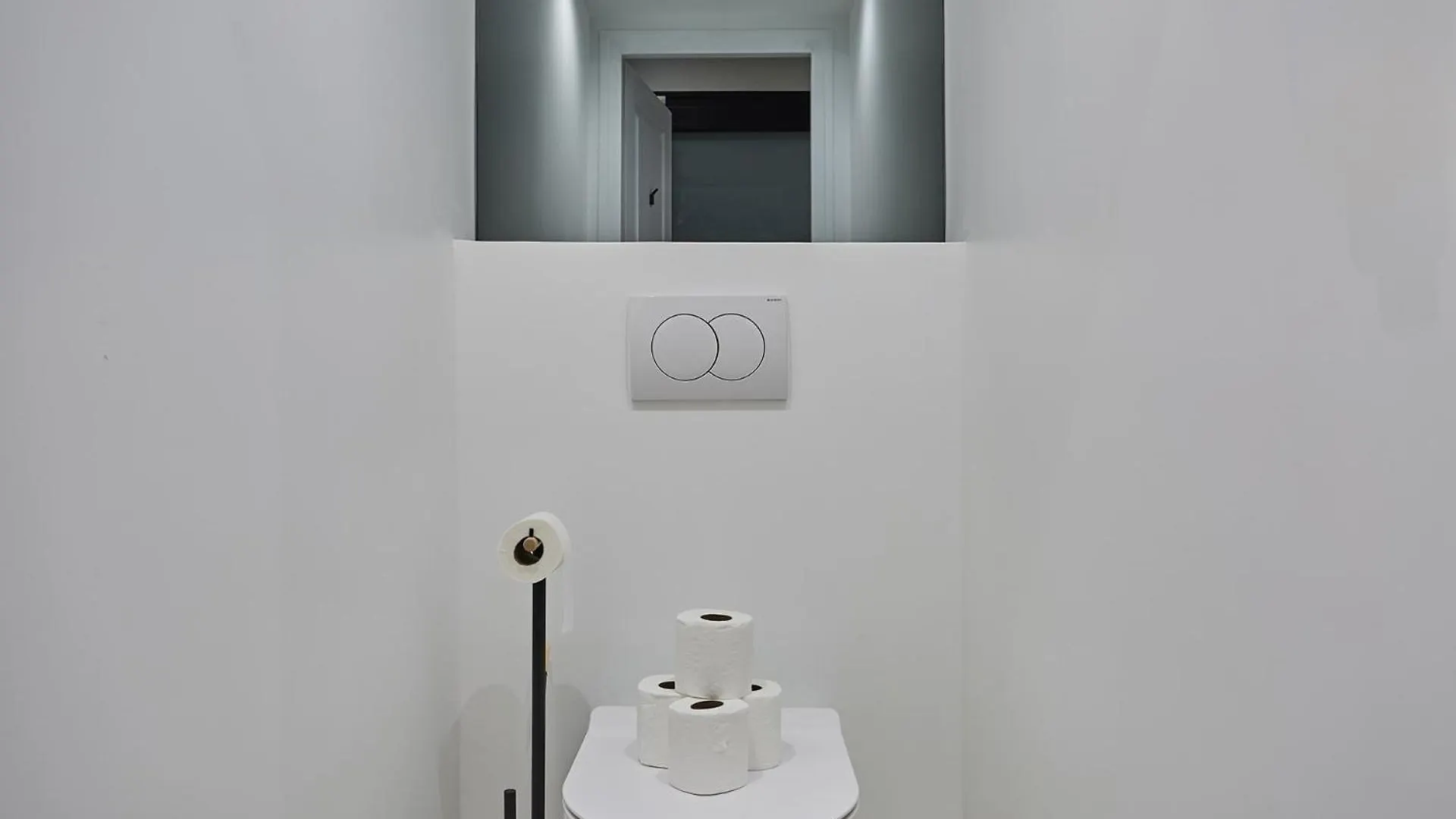 Apartment In The Center Of Paris By Studioprestige